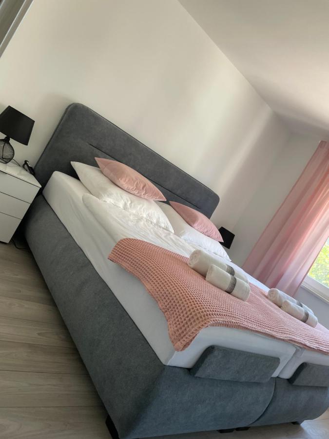 Apartment Tomy Rijeka Extérieur photo